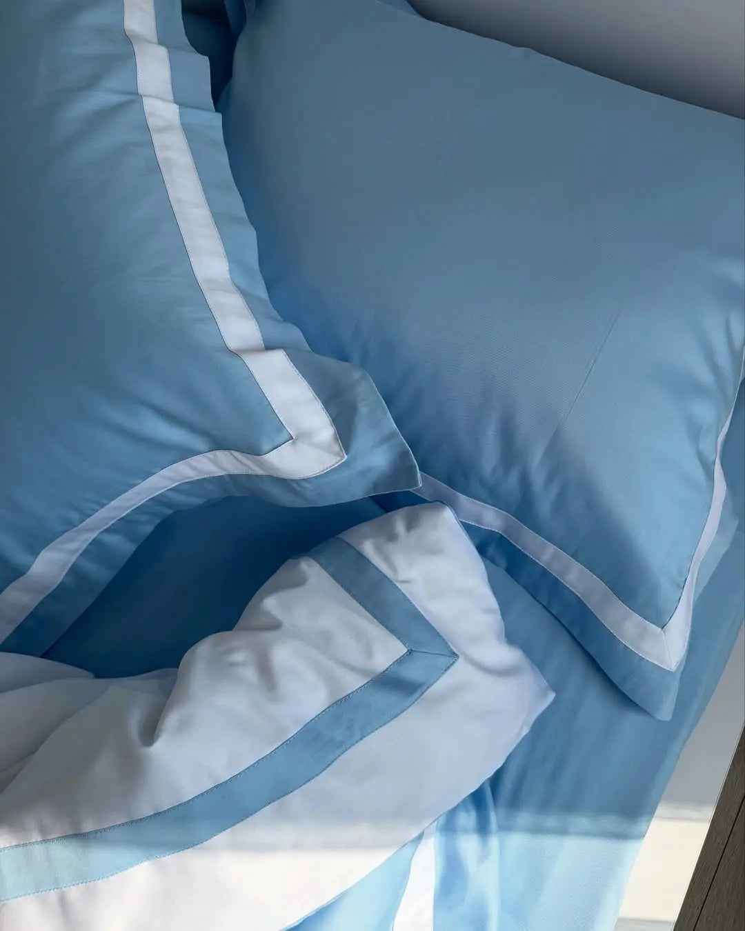 Pościel z Merceryzowanej Satyny – Błękit & Biel, 100% Bawełna Turecka, 140 g/m², Edycja Exclusive