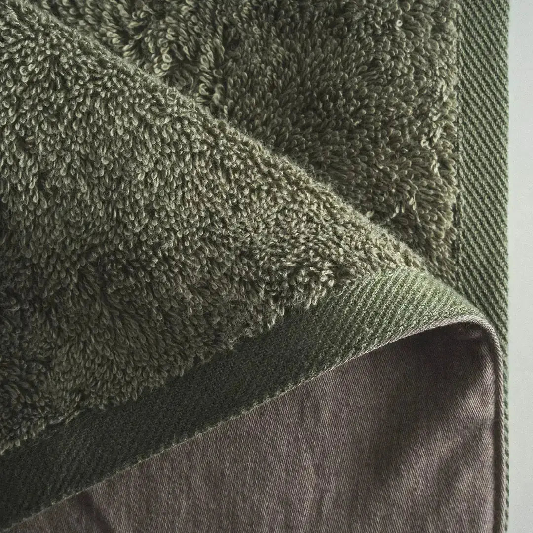 Zestaw 2 Ręczników Kąpielowych – Farah – Damski, 100% Organiczna Bawełna, Ręcznie Haftowany, Zielony Wivanco Bedding