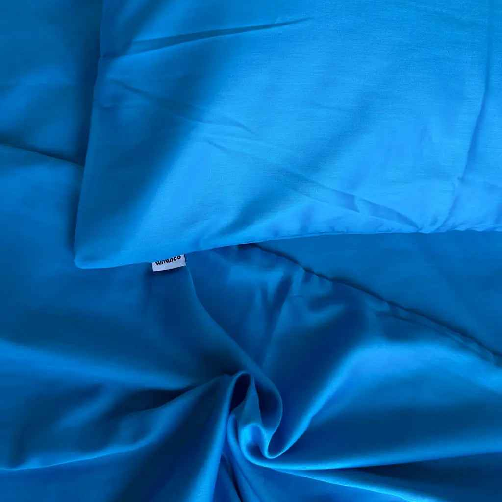 Pościel Satynowa Jasnoniebieska – 100% Bawełna Turecka, 140g, Naturalna Elegancja