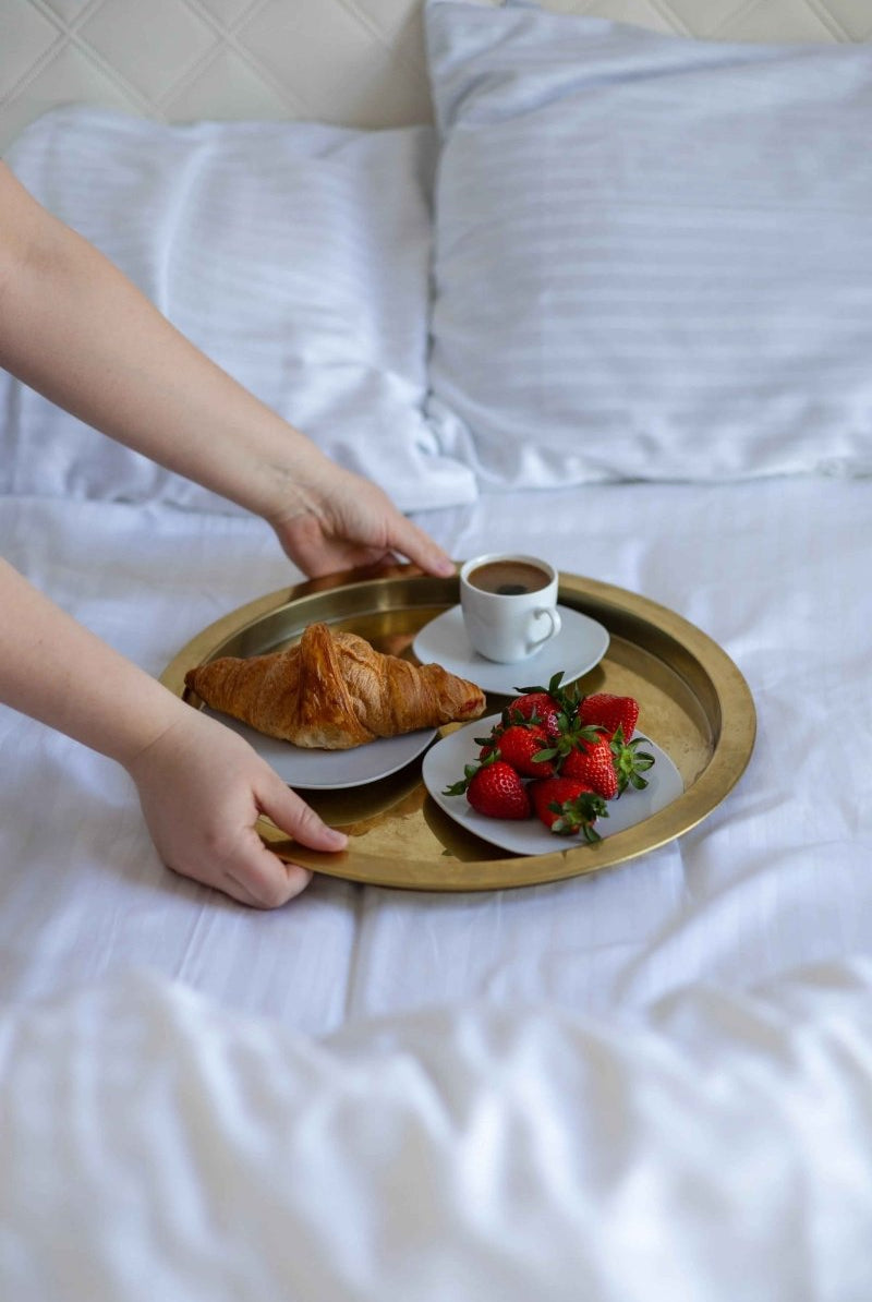 Pościel Satynowa w Paski – Biała, 100% Bawełna Turecka, 140g, Luksus Hotelowy