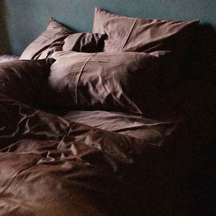 Pościel Satynowa Czekoladowa – 100% Bawełna Turecka, 140g, Luksusowa Jakość