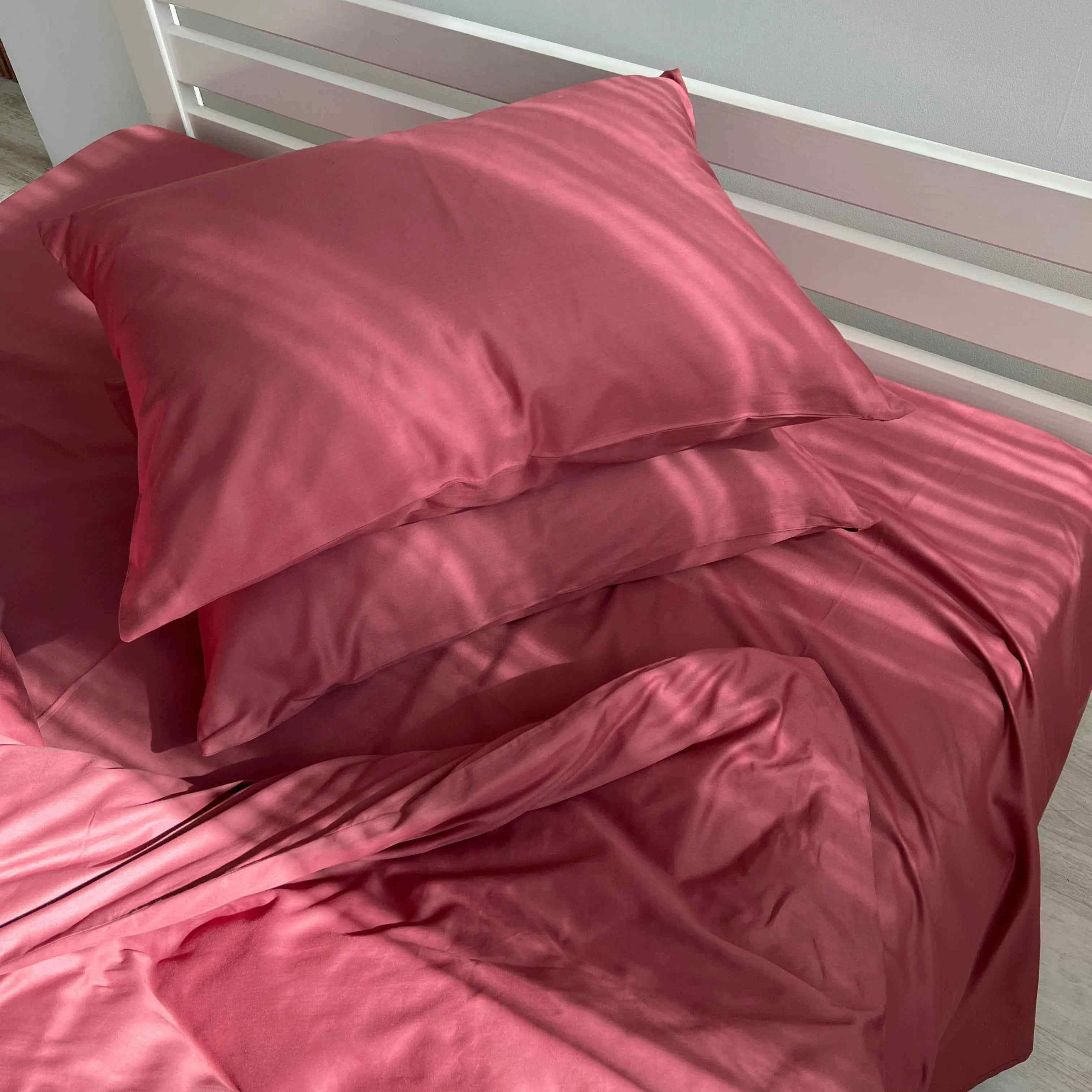 Pościel Satynowa Rose Wine – 100% Bawełna Turecka, 140g, Styl Hotelowy