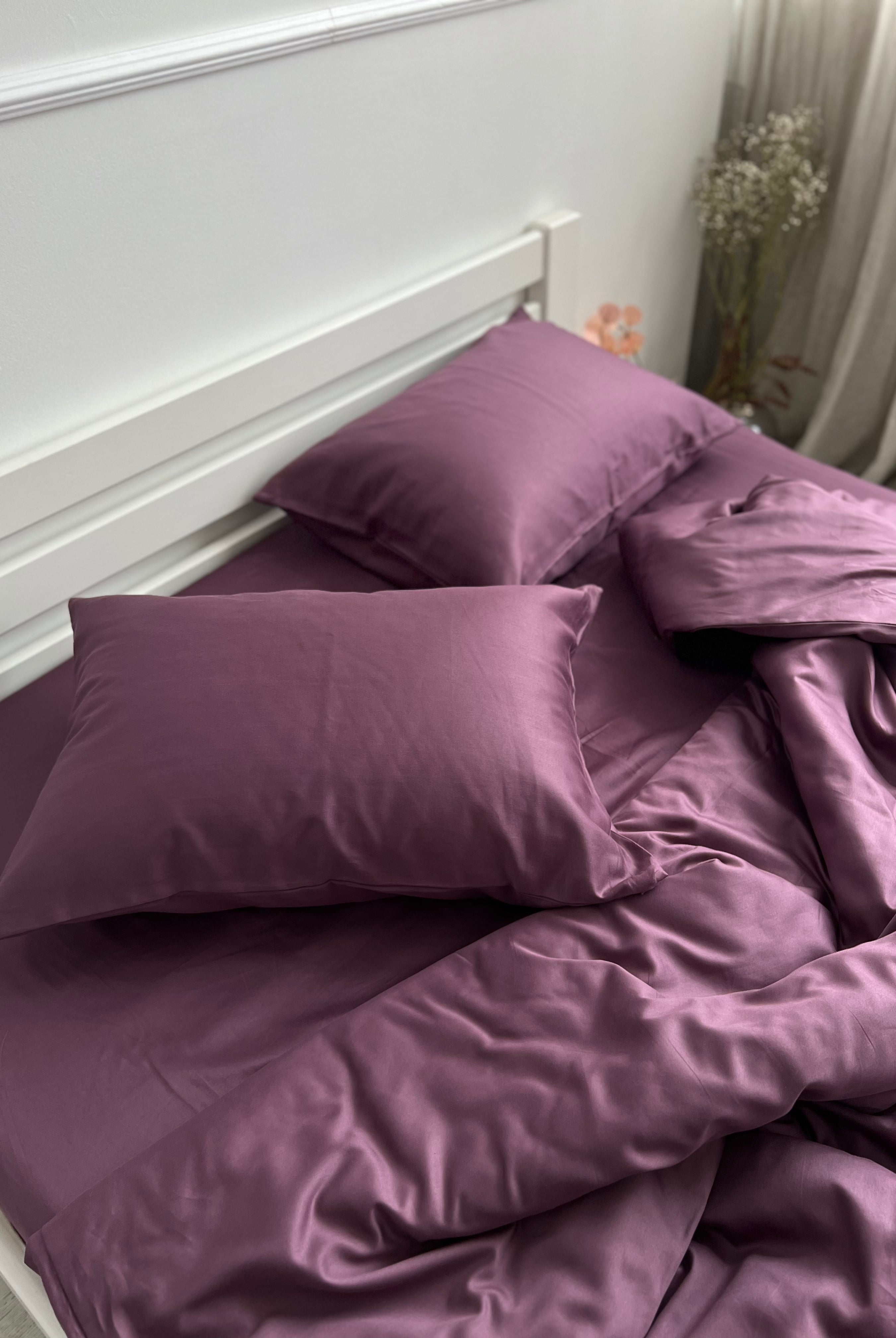 luksusowa pościel satynowaPościel Satynowa Bakłażanowa – 100% Bawełna Turecka, 140g, Luksusowa Jakość - Wivanco Bedding