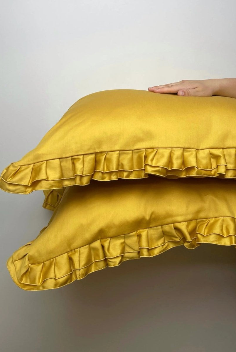 Pościel satynowa z merceryzowanej bawełny tureckiej 140 g/m² – żółta (miodowa) z falbanką | Kolekcja Falbanki Wivanco Bedding