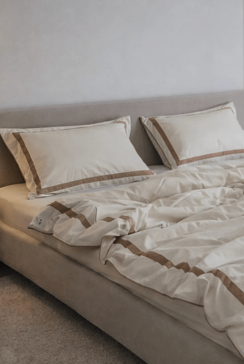 Pościel z Merceryzowanej Satyny – Champagne & Kakao, 100% Bawełna Turecka, 140 g/m², Edycja Exclusive Wivanco Bedding