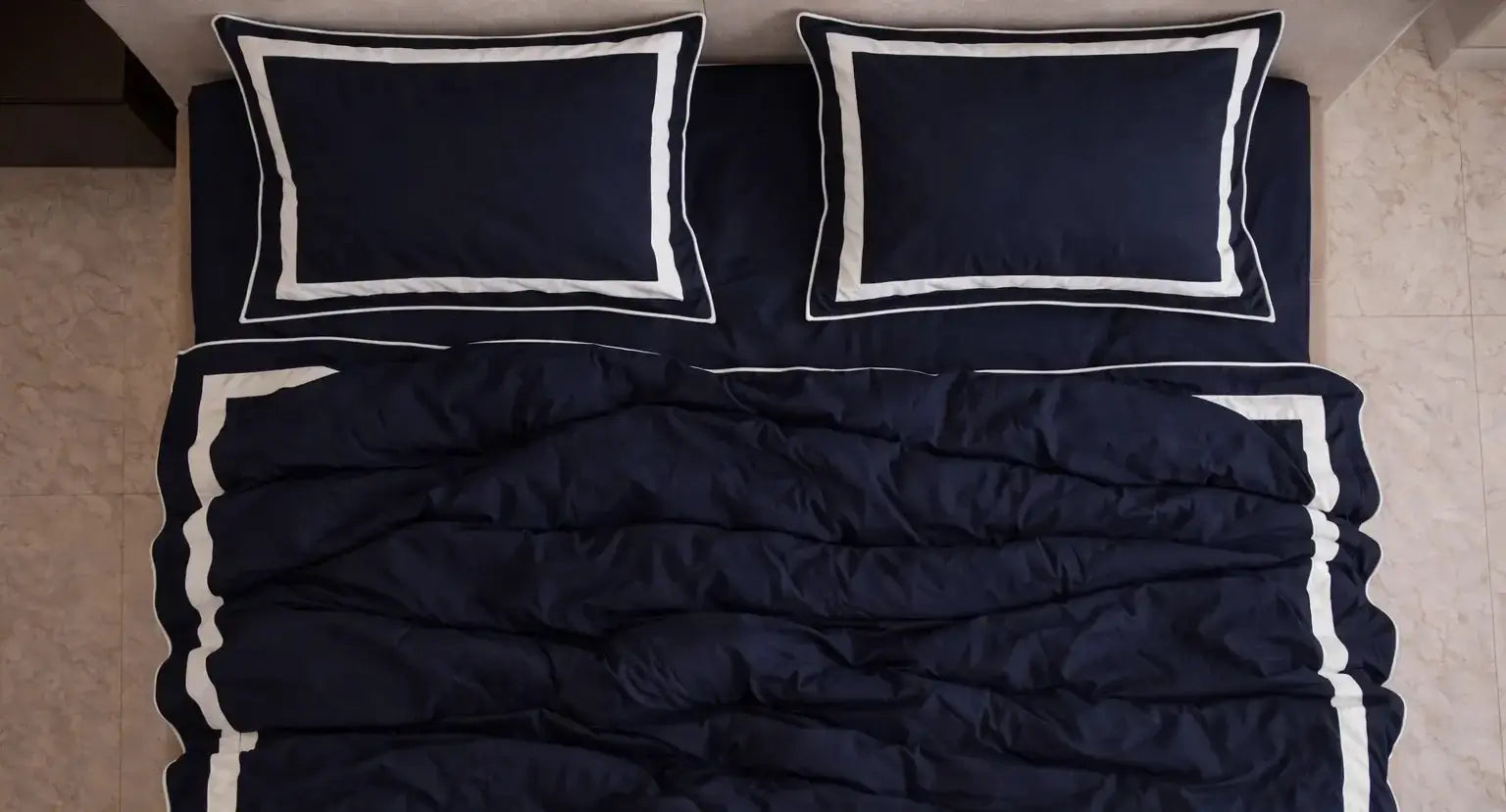 Pościel z Merceryzowanej Satyny – Granatowy & Biały, 100% Bawełna Turecka, 140 g/m², Edycja Exclusive Wivanco Bedding