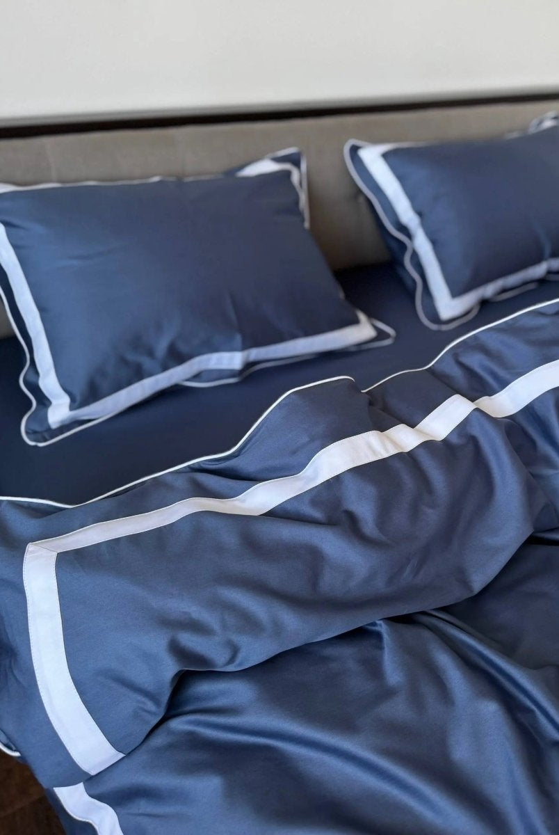 Pościel z Merceryzowanej Satyny – Stalowy Błękit & Biały, 100% Bawełna Turecka, 140 g/m², Edycja Exclusive Wivanco Bedding