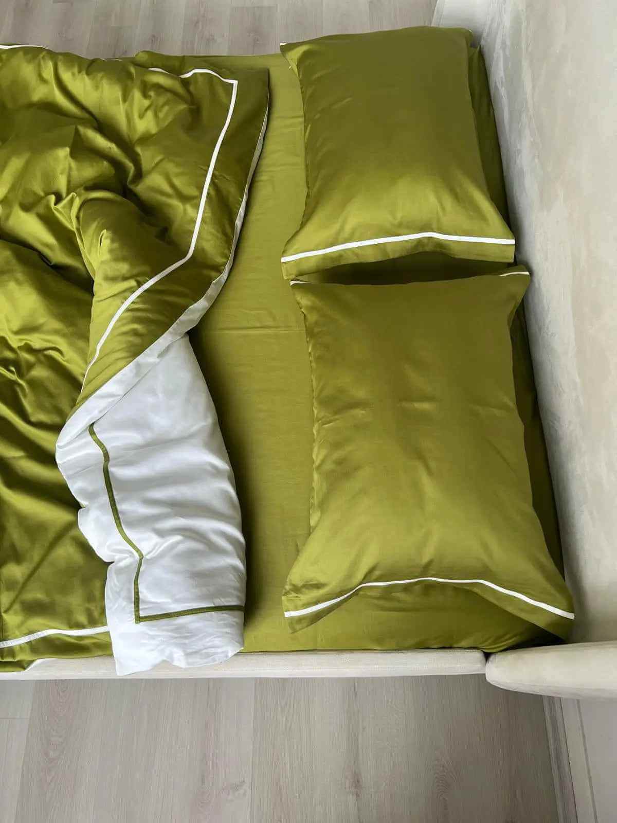 Pościel z Merceryzowanej Satyny – Oliwkowy & Biały, 100% Bawełna Turecka, 140 g/m², Edycja Exclusive