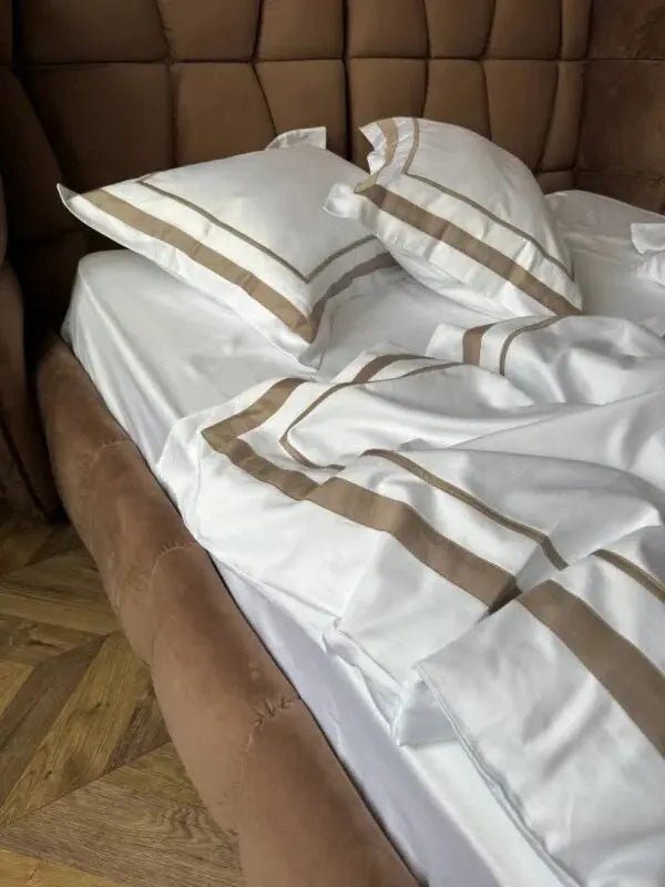 Pościel z Merceryzowanej Satyny – Biały & Latte , 100% Bawełna Turecka, 140 g/m², Edycja Exclusive Wivanco Bedding