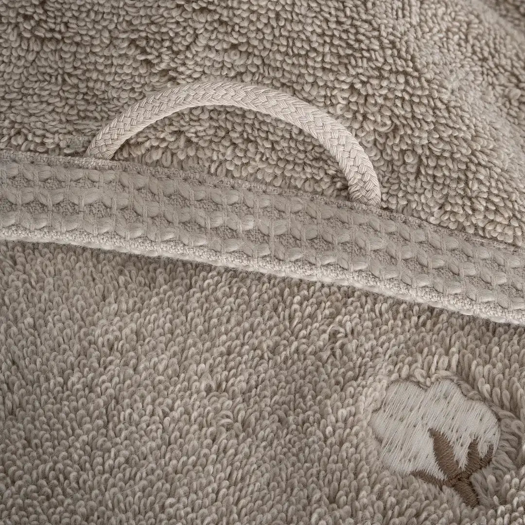 ręcznik haftowany z bawełny organicznej