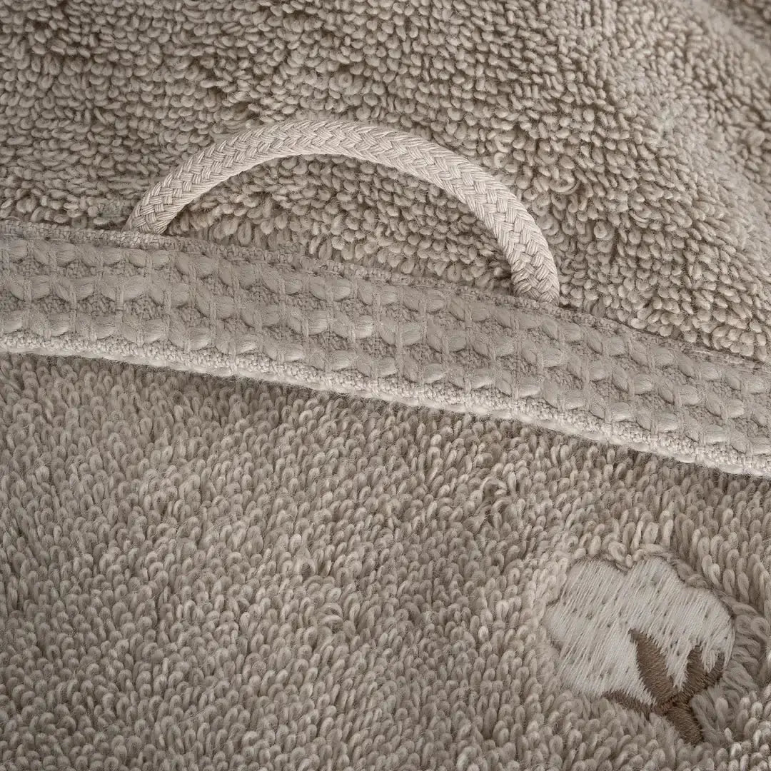 ręcznik haftowany z bawełny organicznej