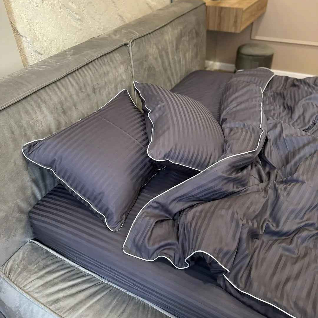 Pościel z Merceryzowanej Satyny – Jasny Grafit z Białą Lamówką, 100% Bawełna Turecka, 140 g/m², Kolekcja Premium