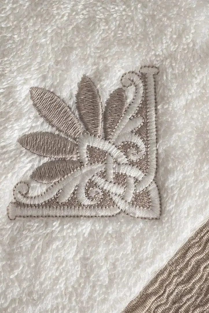 Zestaw 2 Ręczników Kąpielowych – Mihra – Damski, 100% Organiczna Bawełna, Detal z Haftem Arma, Kremowy Wivanco Bedding