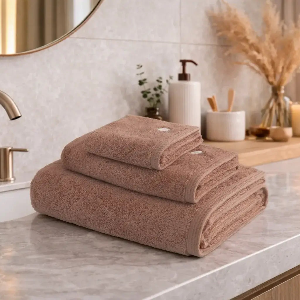 ręcznik haftowany z bawełny organicznej