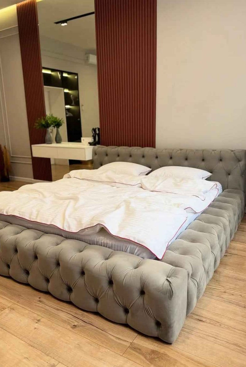 Pościel z Merceryzowanej Satyny z Czerwoną Lamówką w Pasy – Biała, 100% Bawełna Turecka, 140 g/m², Kolekcja Premium