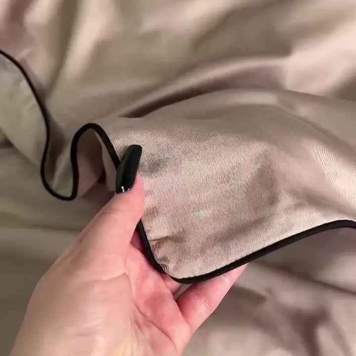 Pościel z Merceryzowanej Satyny – Cappuccino z Czarną Lamówką, 100% Bawełna Turecka, 140 g/m², Kolekcja Premium