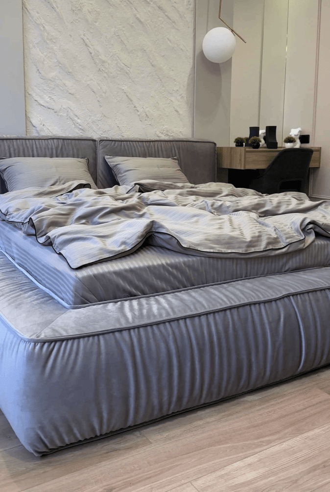 Pościel z Merceryzowanej Satyny – Jasny Grafit z Czarną Lamówką, 100% Bawełna Turecka, 140 g/m², Kolekcja Premium