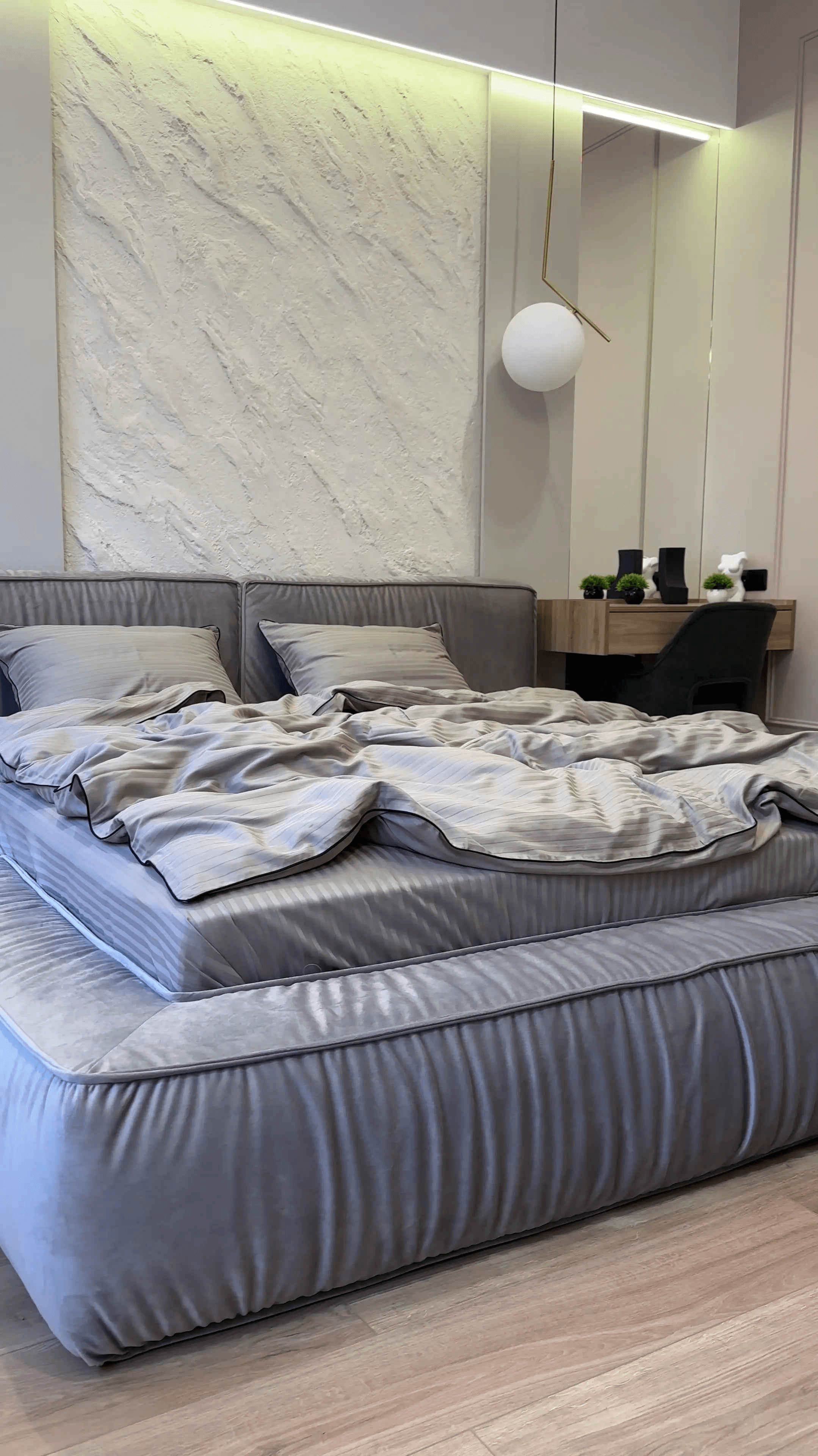 Pościel z Merceryzowanej Satyny – Jasny Grafit z Czarną Lamówką, 100% Bawełna Turecka, 140 g/m², Kolekcja Premium