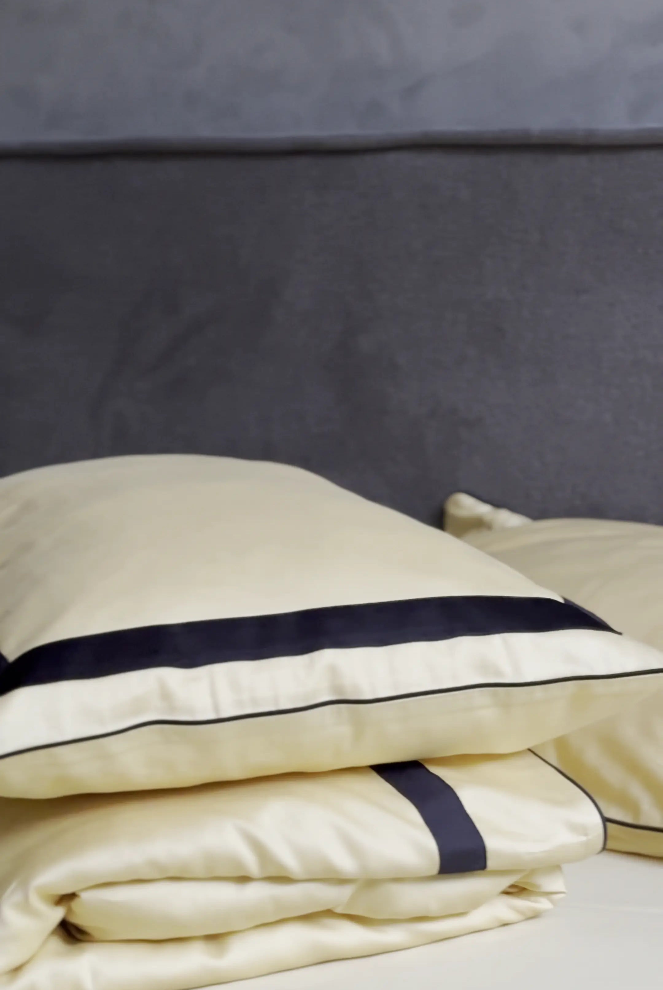Pościel z Merceryzowanej Satyny – Jasnożółty & Czarny ,100% Bawełna Turecka, 140 g/m², Edycja Exclusive Wivanco Bedding