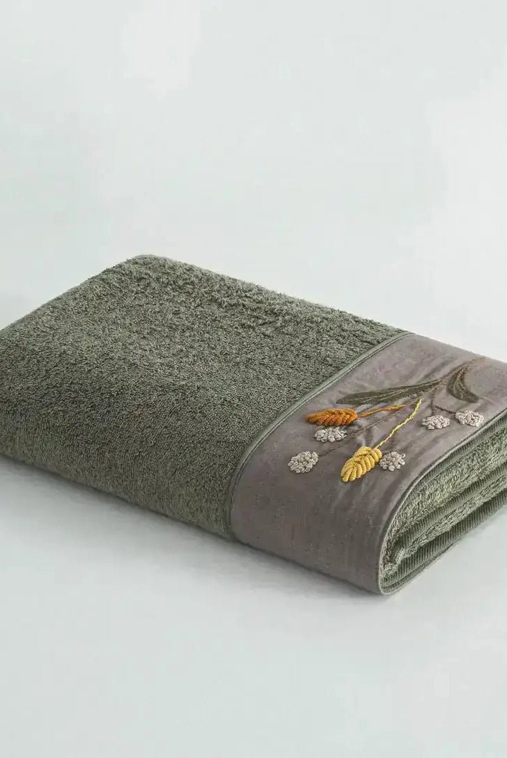 Zestaw 2 Ręczników Kąpielowych – Farah – Damski, 100% Organiczna Bawełna, Ręcznie Haftowany, Zielony Wivanco Bedding