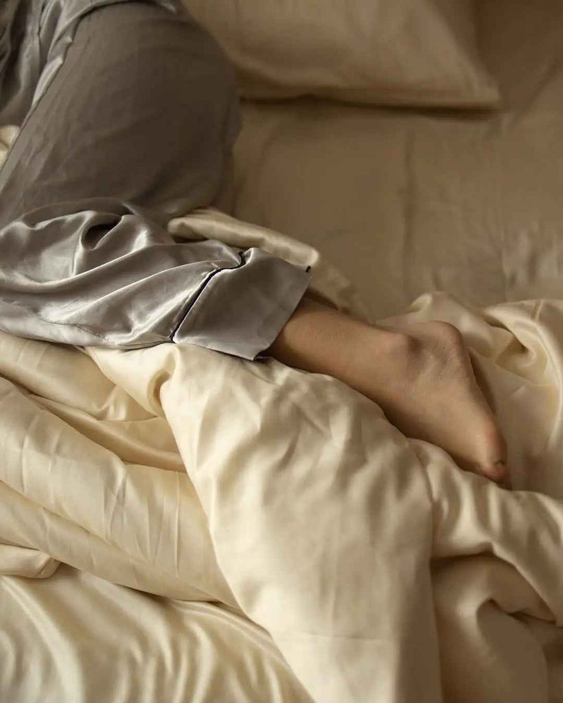 Premium Prześcieradło z Gumką – Gładkie – 100% Bawełna Satynowa – Luksus Hotelowy