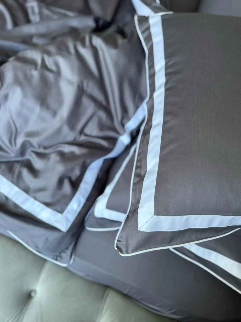 Pościel z Merceryzowanej Satyny – Betonowy szary & biały, 100% Bawełna Turecka, 140 g/m², Edycja Exclusive