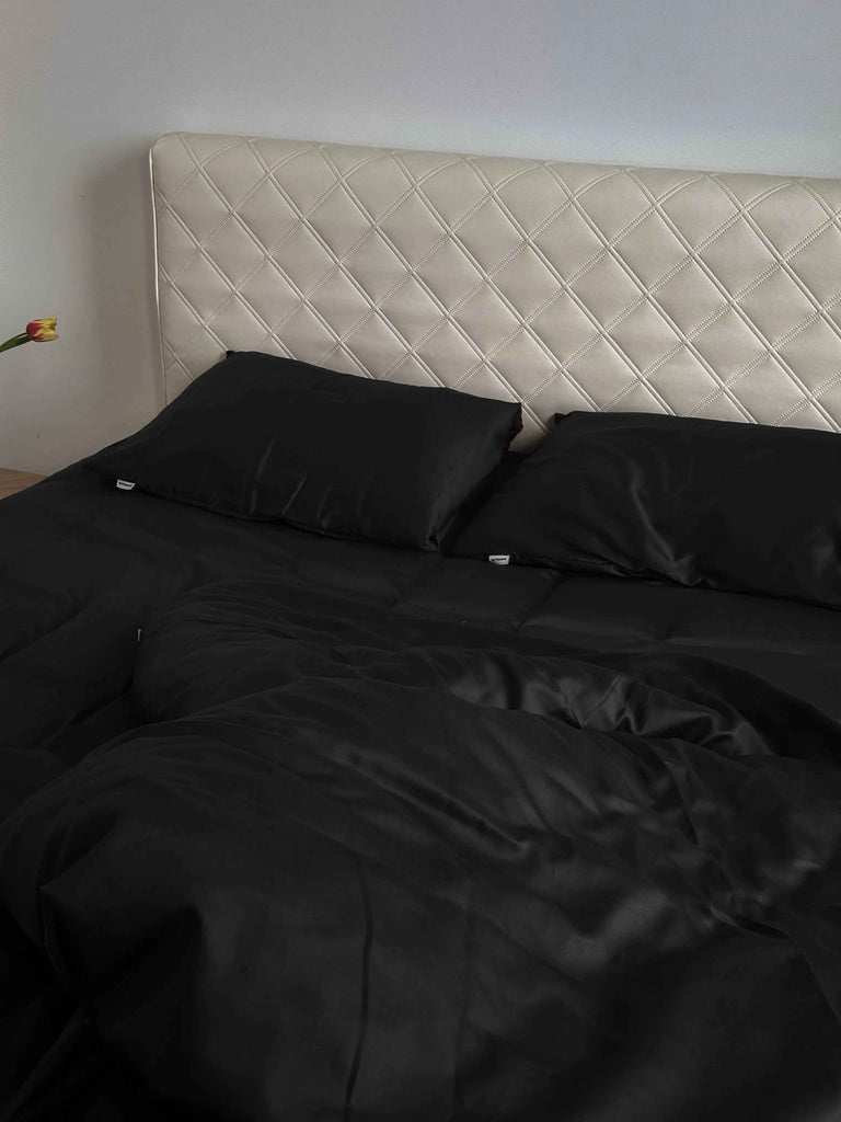 Pościel Satynowa Czarna – 100% Bawełna Turecka, 140g, Minimalistyczna Elegancja
