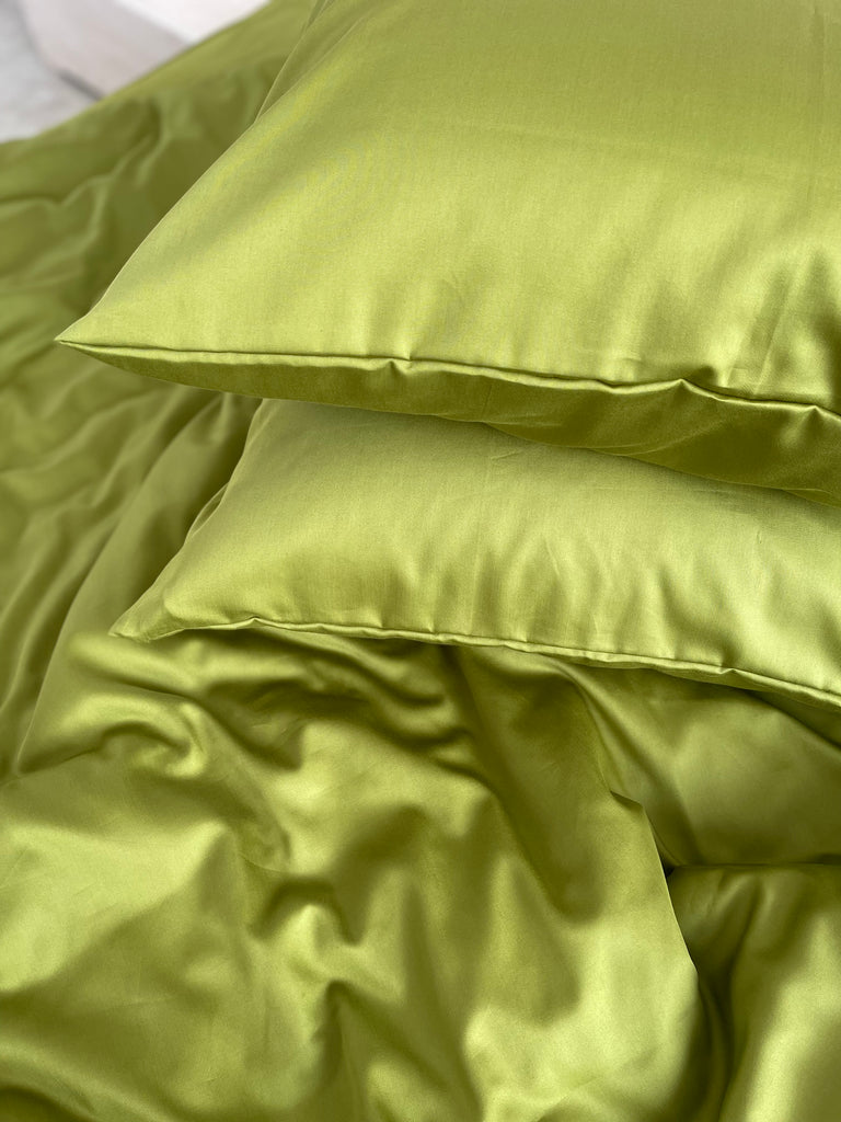 luksusowa pościel satynowa​Pościel Satynowa Limonkowa – 100% Bawełna Turecka, 140g, Naturalna Elegancja - Wivanco Bedding