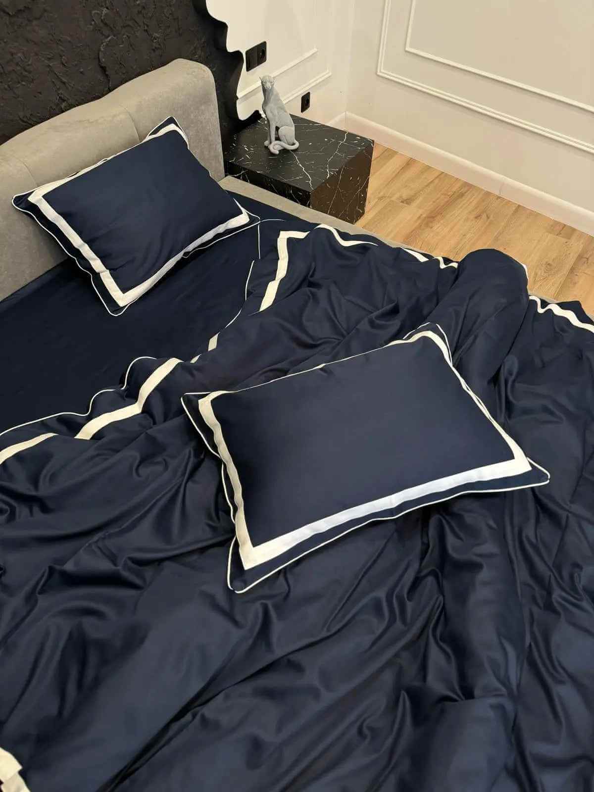 Pościel z Merceryzowanej Satyny – Granatowy & Biały, 100% Bawełna Turecka, 140 g/m², Edycja Exclusive