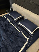 Pościel z Merceryzowanej Satyny – Granatowy & Biały, 100% Bawełna Turecka, 140 g/m², Edycja Exclusive