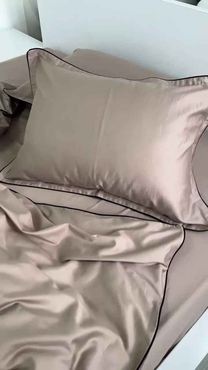 Pościel z Merceryzowanej Satyny – Cappuccino z Czarną Lamówką, 100% Bawełna Turecka, 140 g/m²,  Kolekcja Premium