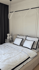 pościel czarna z białą lamówką