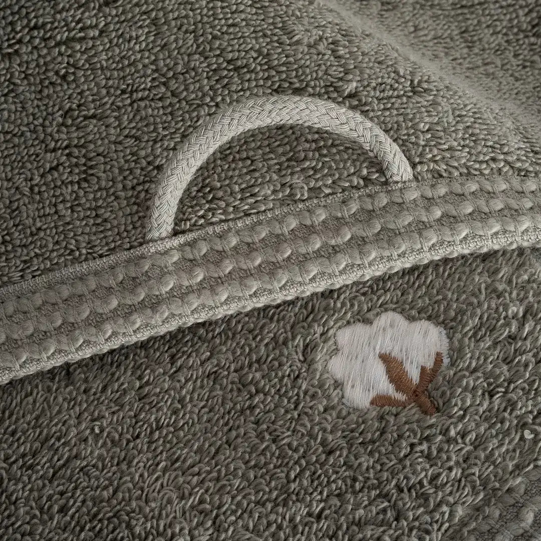 ręcznik haftowany z bawełny organicznej